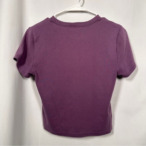 Aritzia Sunday Best cropped baby tee lilac purple Y2K aesthetic M cozycore - Picture 8 of 8